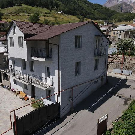 Kazbek View Hostel Kazbegi Exterior foto