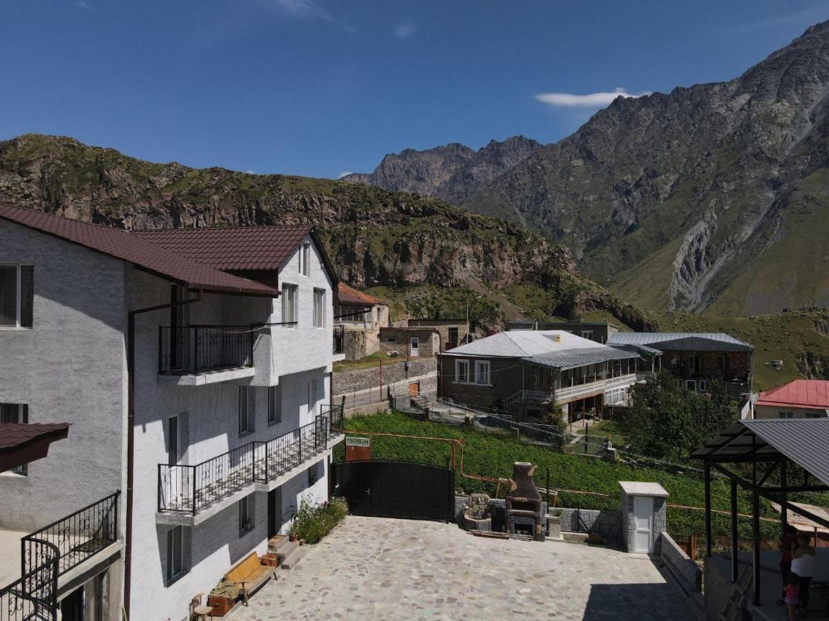 Kazbek View Hostel Kazbegi Exterior foto