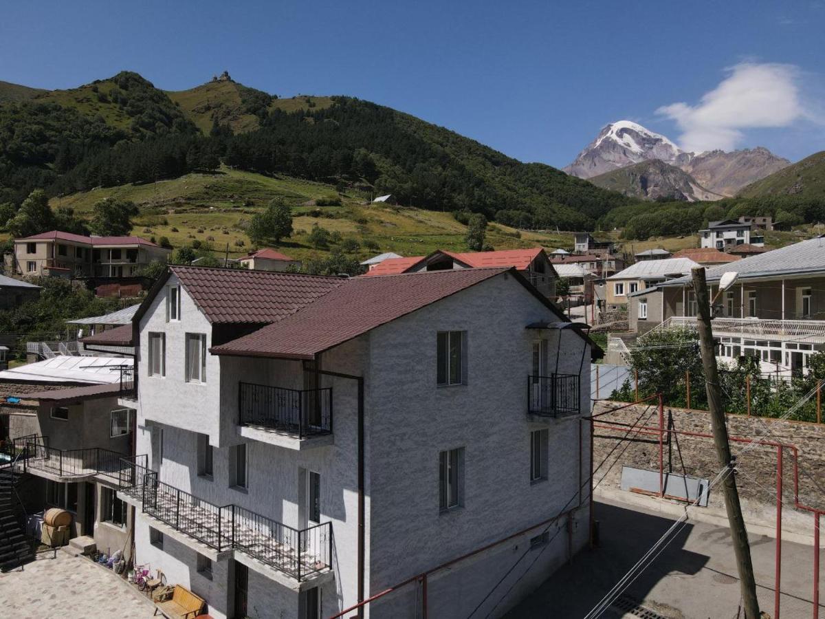 Kazbek View Hostel Kazbegi Exterior foto