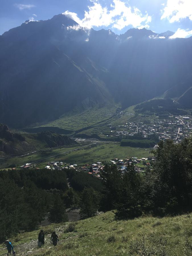 Kazbek View Hostel Kazbegi Exterior foto